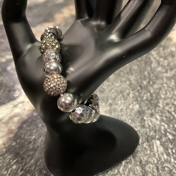 STELLA & DOT Bead Bracelet - Picture 3 of 5